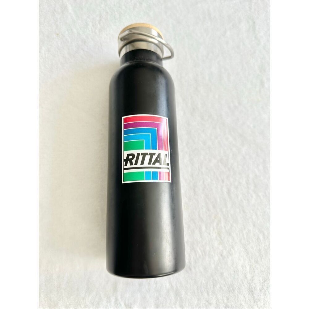 Black stainless steel water bottle 22 oz